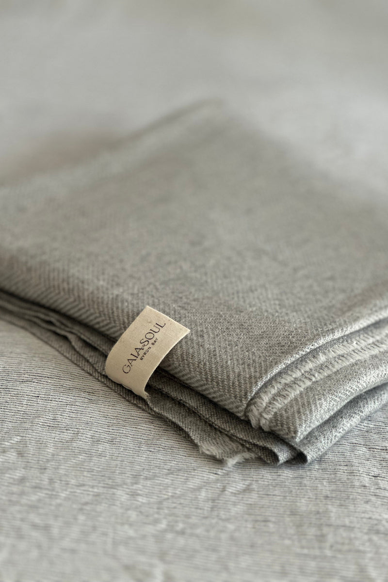 Cashmere Blankets - Light Grey